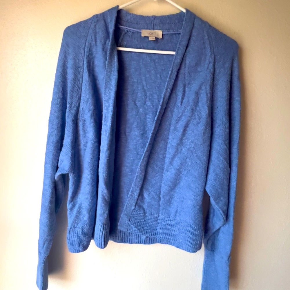 BRAND NEW Women’s small Loft brand sweater